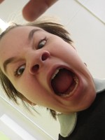 Rhdgujsnsb